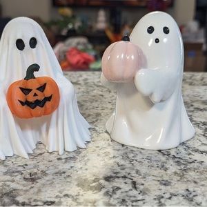 Ghost with pumpkin